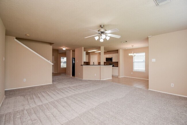 Building Photo - 9602 Siano Pines Dr