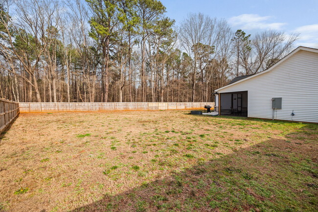 Building Photo - 173 E Battery Cir