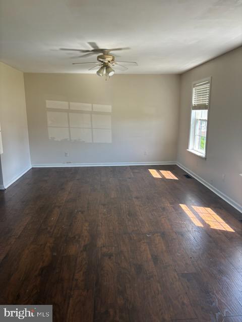 Building Photo - 1011 Zircon Ct