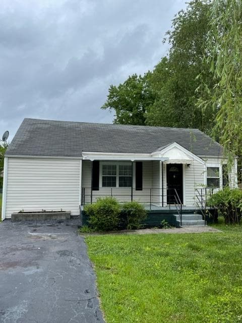 Primary Photo - 209 Sequoia Dr