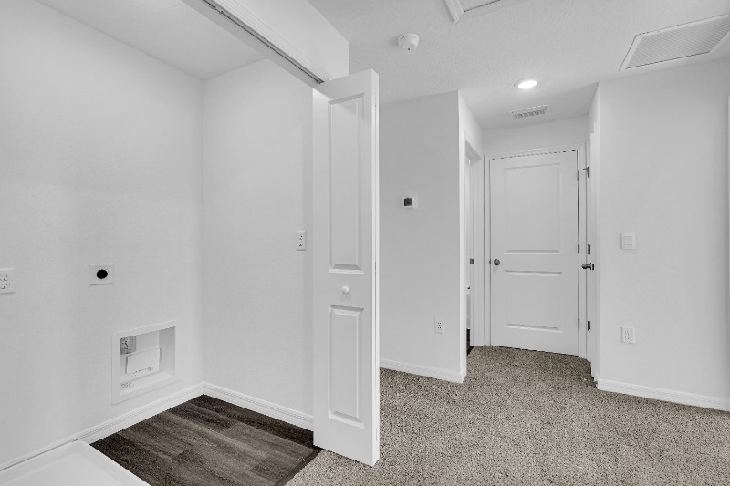 Building Photo - 16599 Barbours Crk Wy