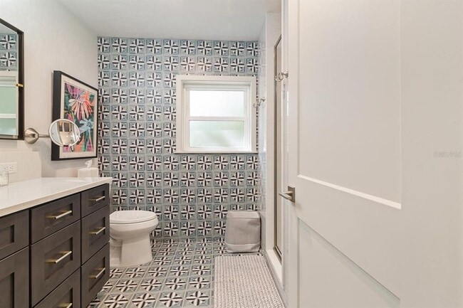 Building Photo - 304 NW 24th St