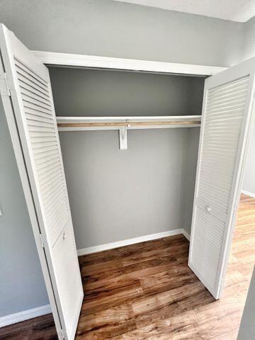 Building Photo - 1365 SE Bayharbor St