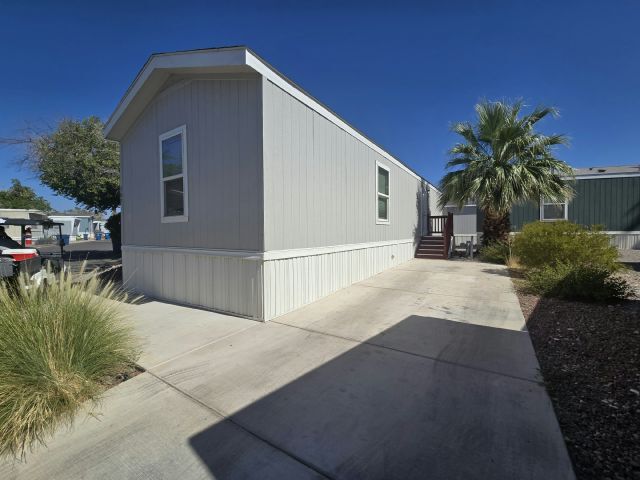 Building Photo - 2038 Palm St