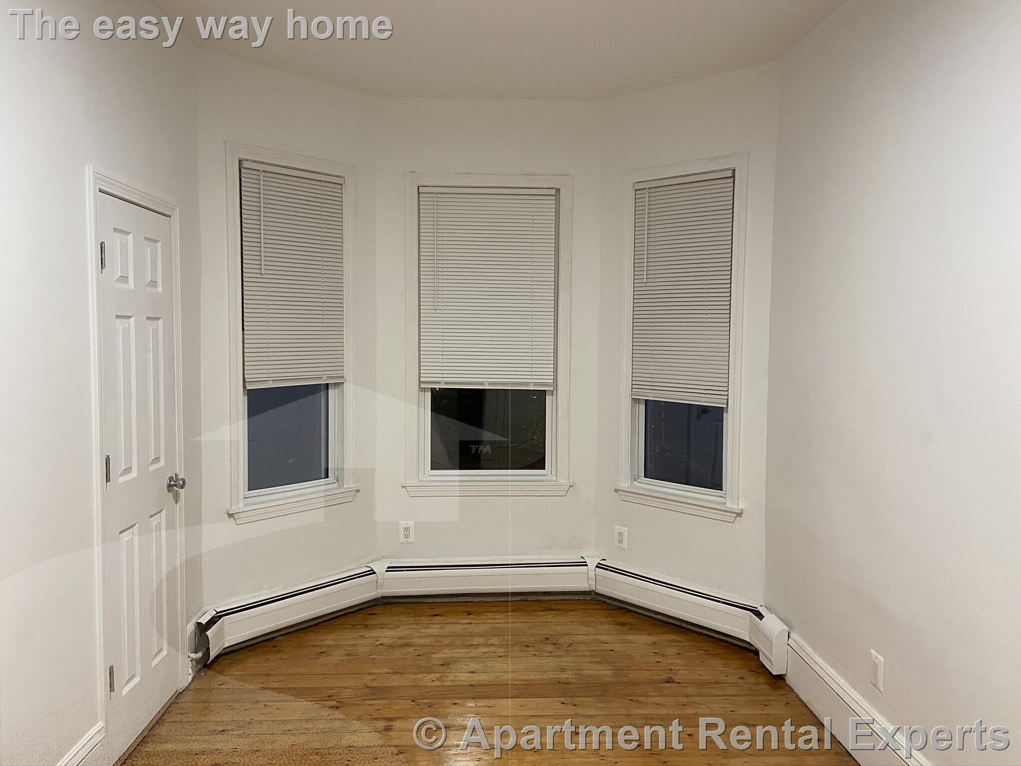 Building Photo - 252 Windsor St