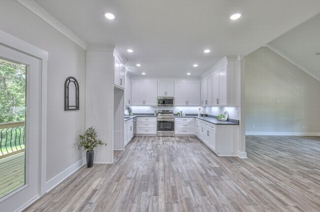 Building Photo - 3931 Taylors Store Rd