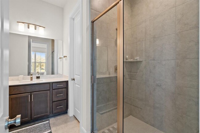 Building Photo - 12826 Raemoir Dr