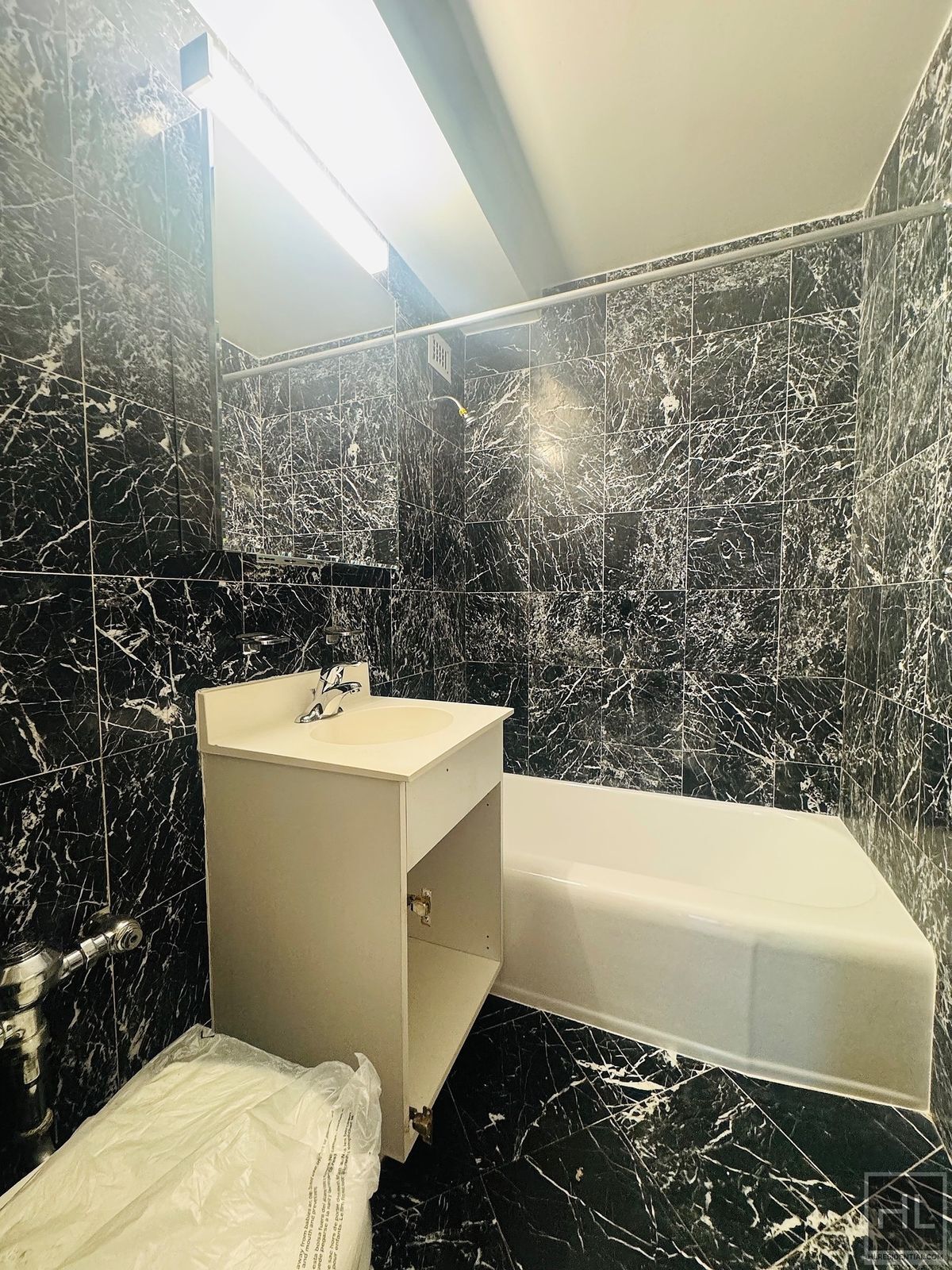 Building Photo - East 79th Street