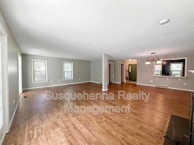Building Photo - 1120 Galway Ct