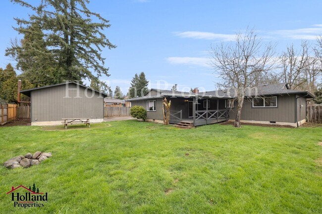 Building Photo - Fully Renovated 4-Bedroom Home with Shop, RV Parking & Expansive Yard – Oregon City