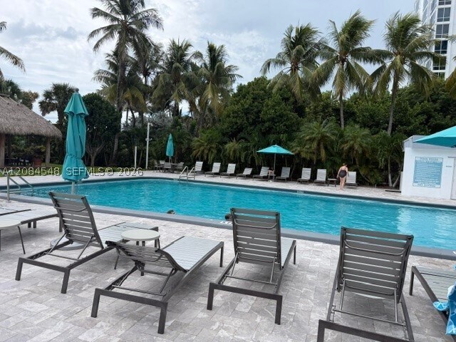 Building Photo - 2401 Collins Ave