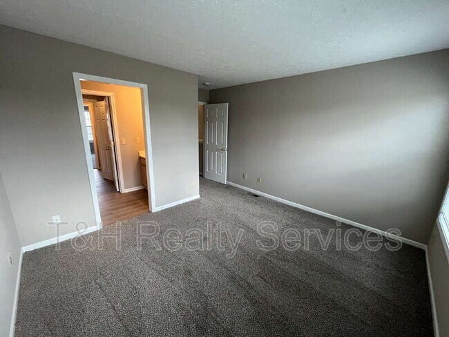 Building Photo - 1552 Brookfield Cir