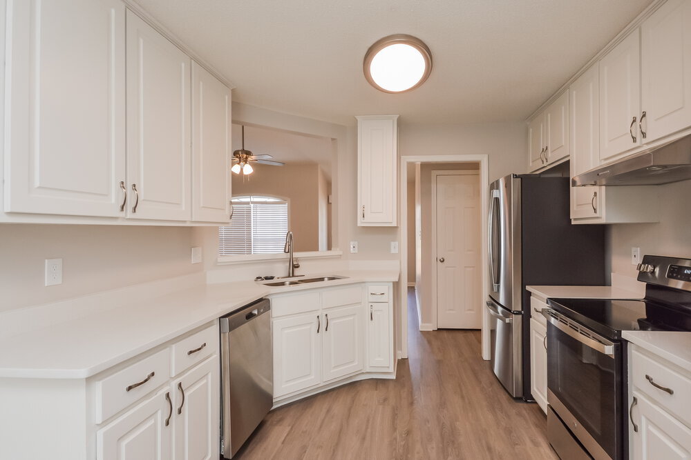 Building Photo - 4886 Buchli Ln