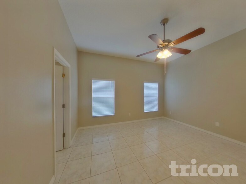 Building Photo - 831 Monroe Harbor Pl