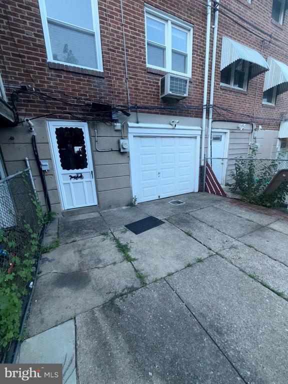 Building Photo - 3314 Ashville St