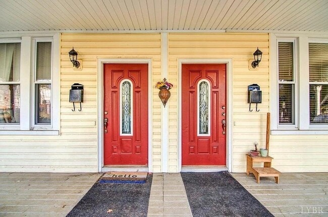 Primary Photo - 1331 Ruffner Pl