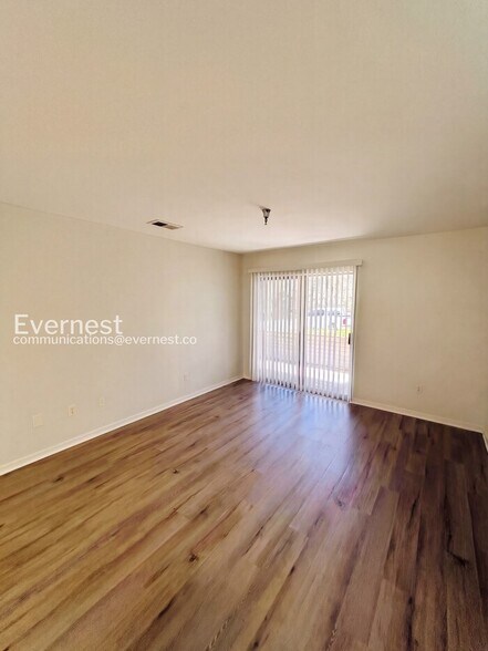 Building Photo - 10265 Gandy Blvd N