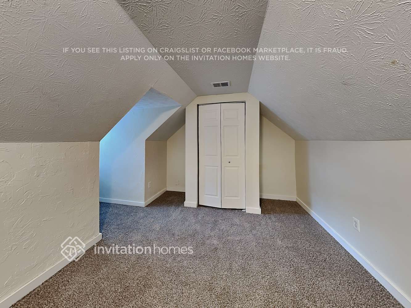 Building Photo - 1835 Red Rose Ln