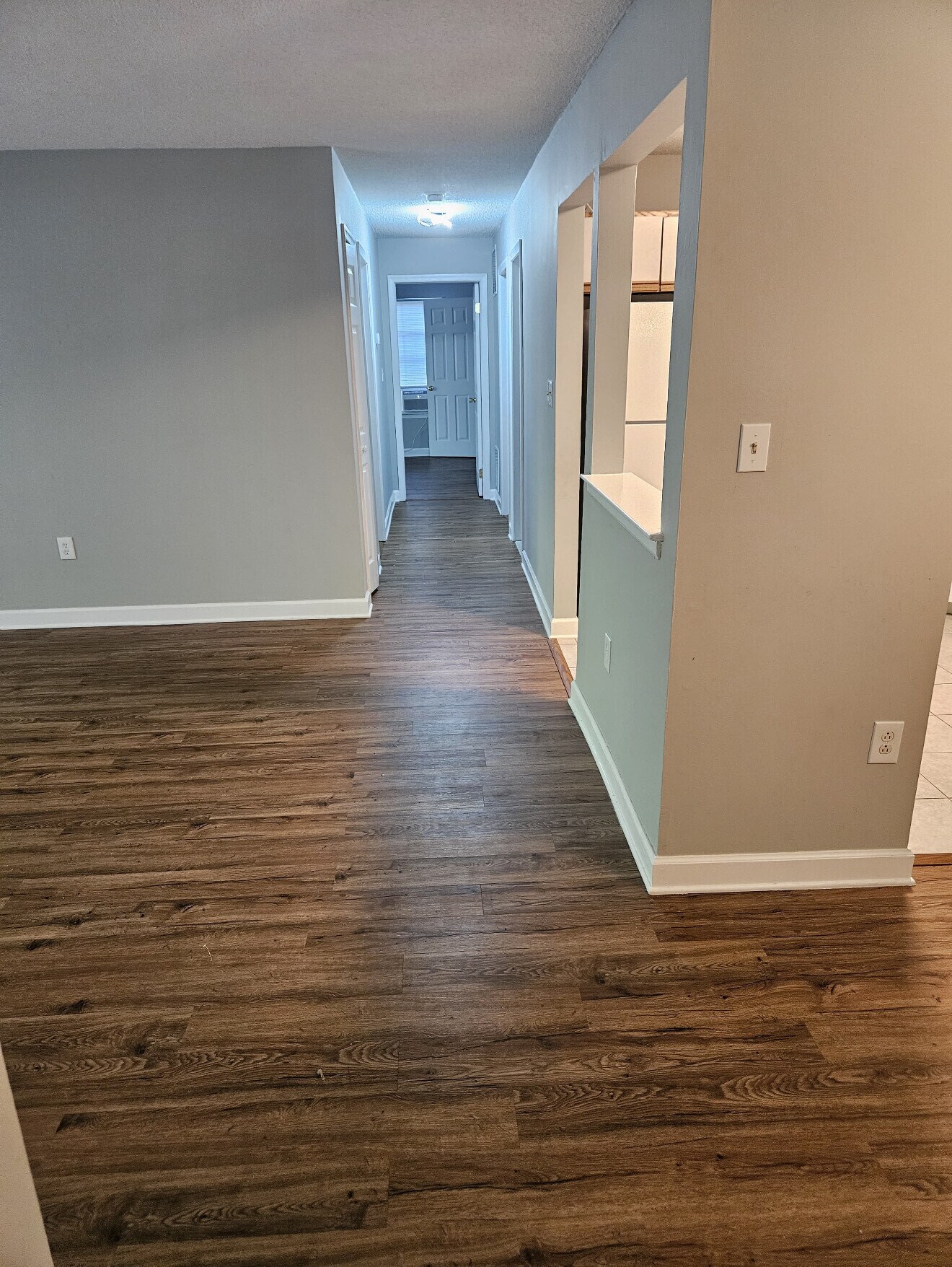 Building Photo - 53 Juniper Way