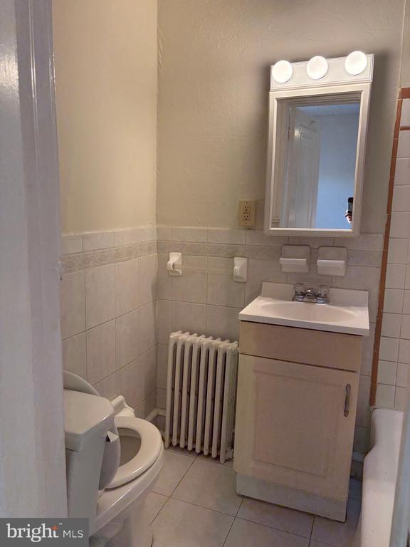 Building Photo - 5370 Lebanon Ave