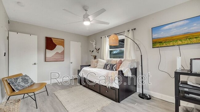 Building Photo - 8008 Lake Eve Dr