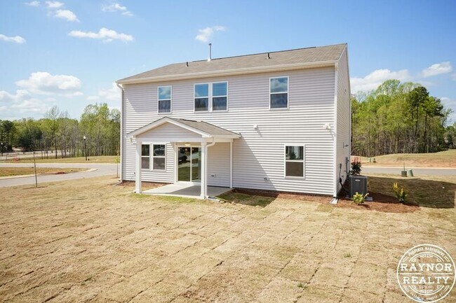 Building Photo - 44 Plantation Dr