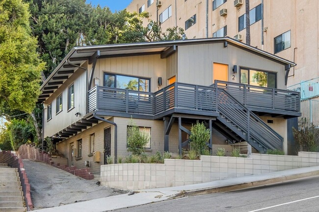 Building Photo - 2053-2067 N. Argyle Ave