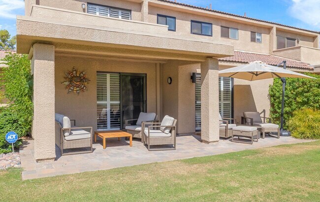 Building Photo - 72499 Desert Flower Dr