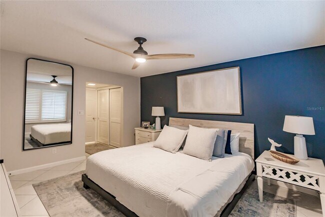 Building Photo - 6018 W Peppertree Way