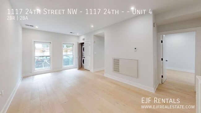 Building Photo - 1117 24th St NW