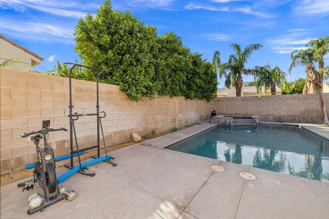 Building Photo - 68215 Pasada Rd