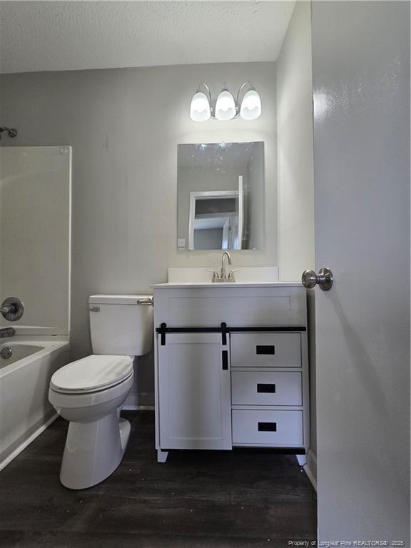 Building Photo - 303 Cartwright Dr
