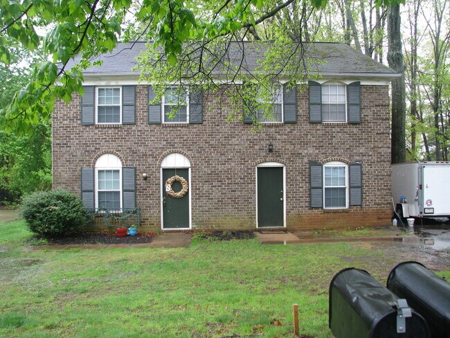 Building Photo - 1416 Ricky Rd
