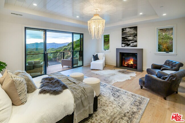 Building Photo - 24277 Dry Canyon Cold Creek Rd