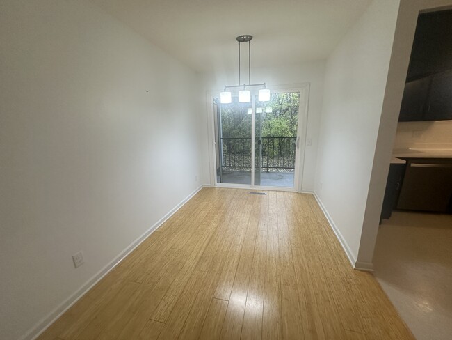 dinning room - 1234 N Gammon Rd