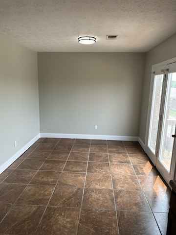 Building Photo - 168 S Killarney Ln