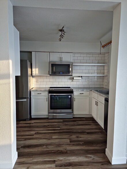 Building Photo - 13220 Prestwick Dr