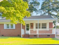 Building Photo - 1125 Nashville Rd