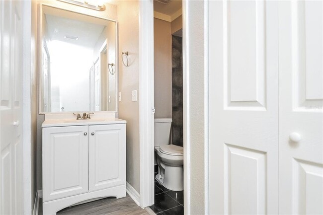 Building Photo - 1625 Crossridge Dr