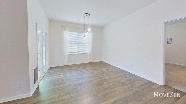 Building Photo - 1131 Staghorn Ave