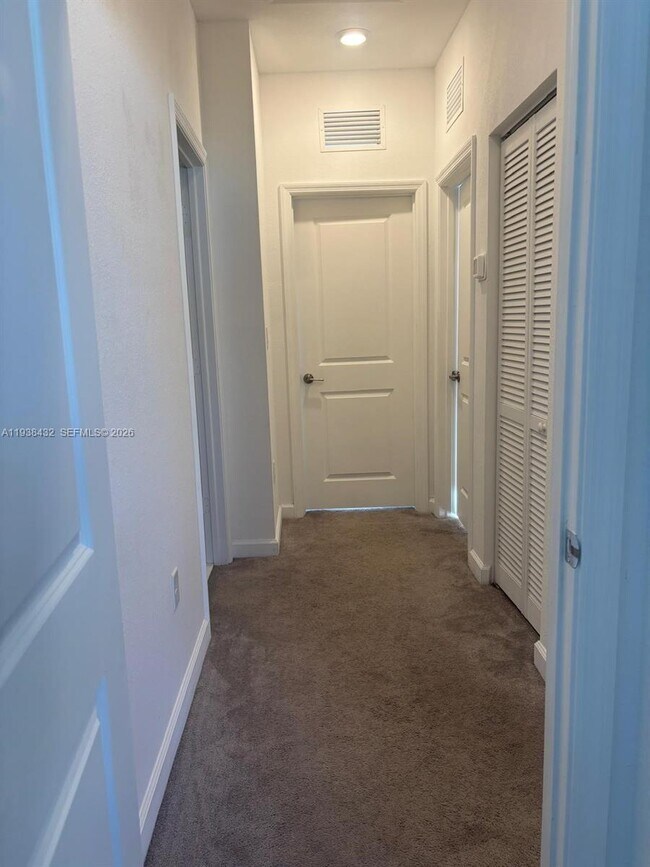 Building Photo - 11889 SW 246 Terrace