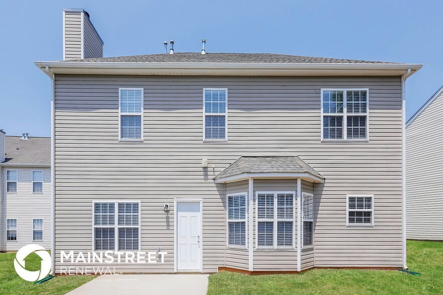 Building Photo - 5912 Parkstone Drive