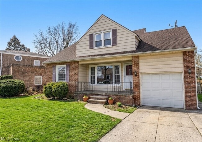 Building Photo - 5876 Wickfield Dr