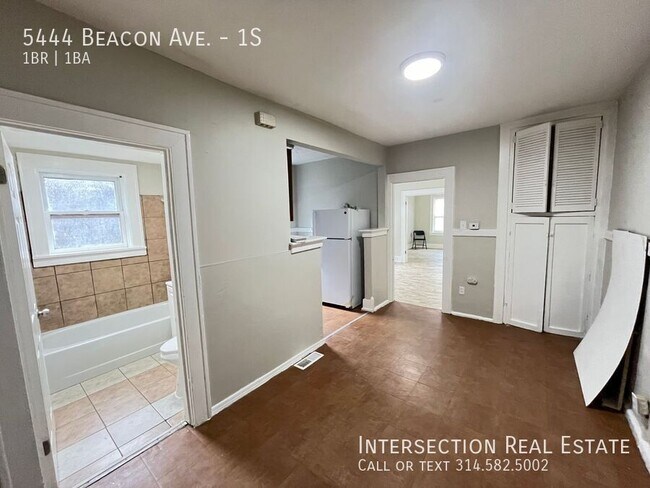 Building Photo - 5444 Beacon Ave