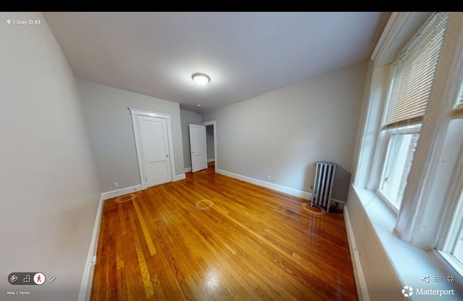 Building Photo - 32 Gray St