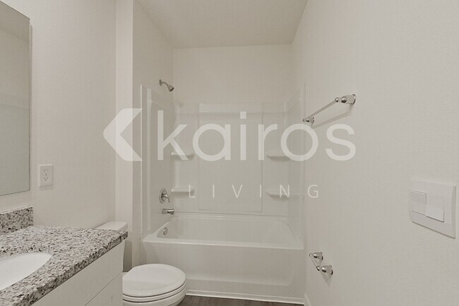 Building Photo - 32020 Katelin Cir