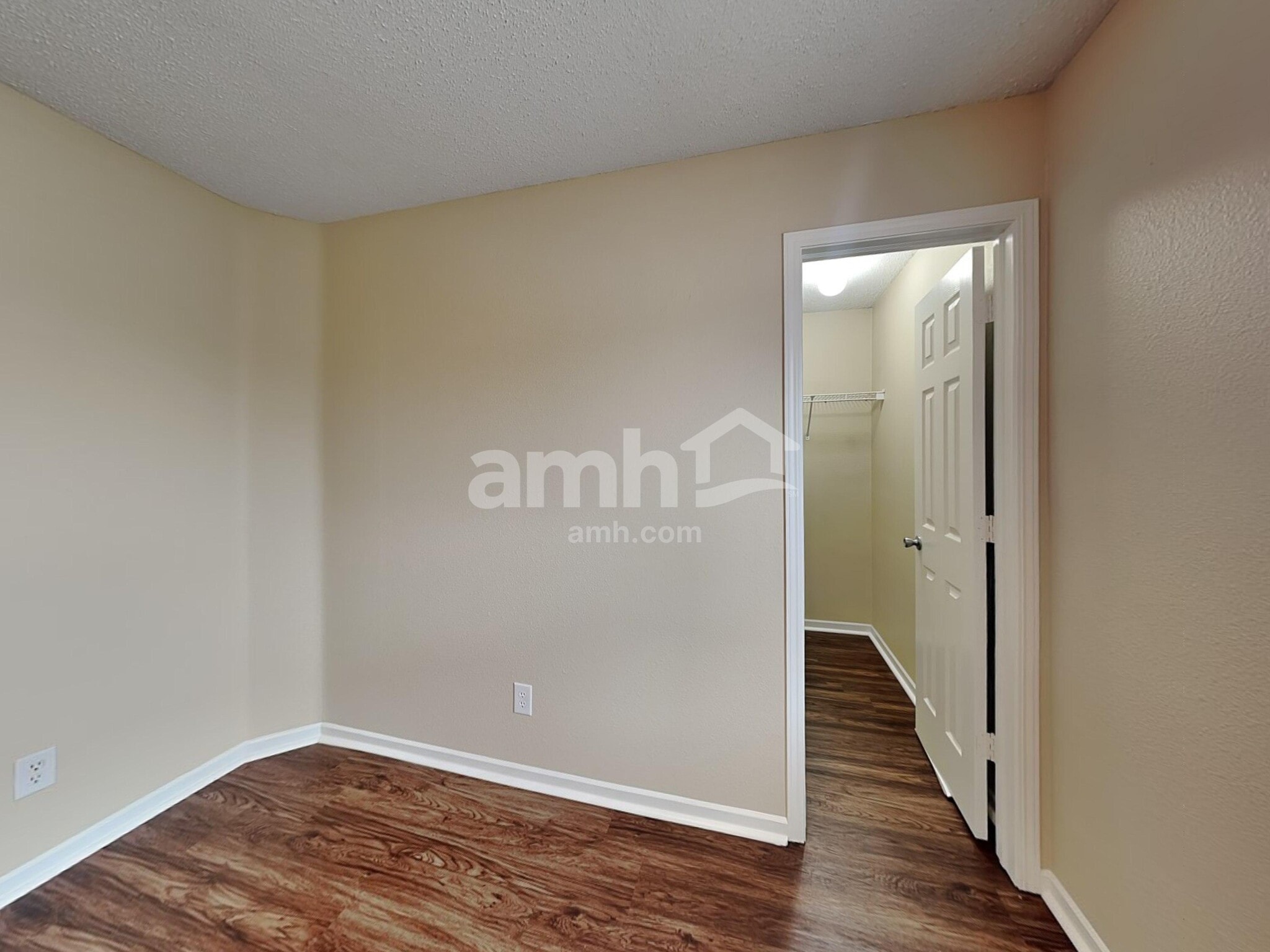 Building Photo - 12671 Republic Dr