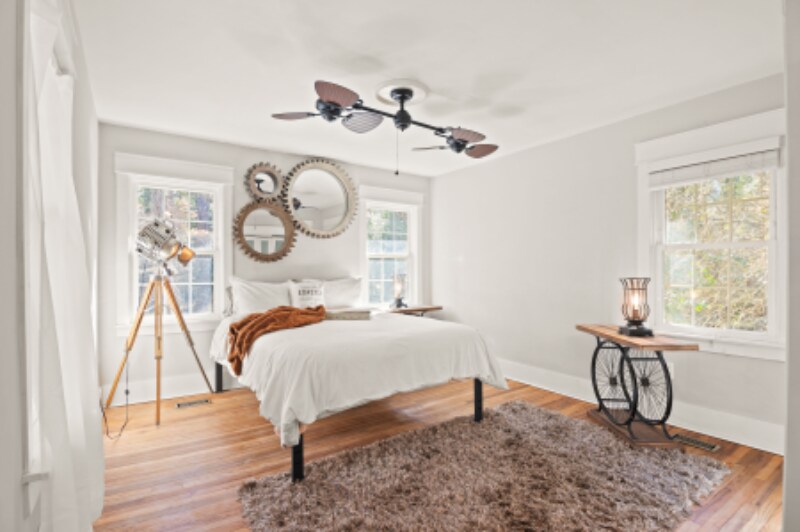 Building Photo - 1254 Centra Villa Dr SW