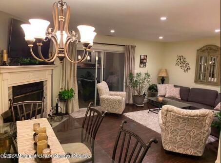 Building Photo - 64 Holly Dr