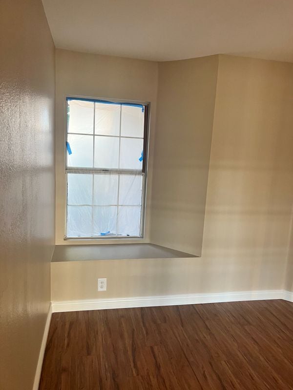 Building Photo - 2170 N Spruce Ave